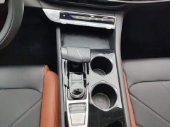Changan Eado Enjoy Plus Blue Whale NE 1.4T GDI DCT Luxury Edition - photo 16