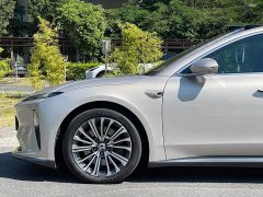 NIO ET5T 75kWh Touring - фото 5