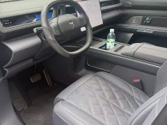 NIO ES8 Six-Seat Executive Signature Edition - ფოტო 6
