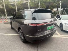 NIO ES8 Six-Seat Executive Signature Edition - ფოტო 8