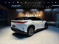Lexus RZ 450e AWD Luxury Edition - ფოტო 3