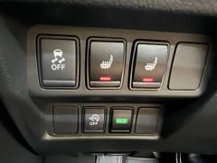 Nissan Qashqai 2.0L CVT XV Premium Luxury - photo 12