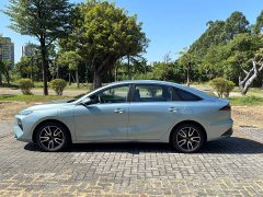 SAIC MG D6 520km Deluxe Edition - ფოტო 8