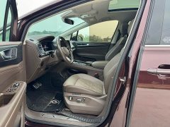 Volkswagen Viloran 380TSI Prestige - ფოტო 5