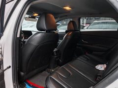 Hyundai Elantra 1.5L CVT Luxury - ფოტო 6