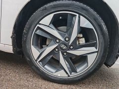 Hyundai Elantra 1.5L CVT Luxury - ფოტო 8