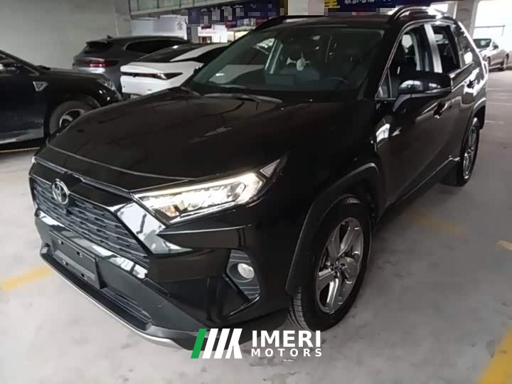 Toyota RAV4 2.0L CVT FWD Fashion Edition - автомобиль из Китая