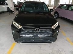 Toyota RAV4 2.0L CVT FWD Fashion Edition - фото 2
