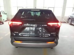 Toyota RAV4 2.0L CVT FWD Fashion Edition - фото 5