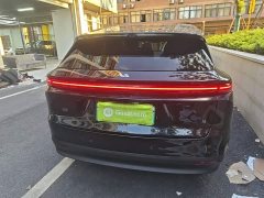 Li Auto i6 Two-Wheel Drive Standard - ფოტო 3