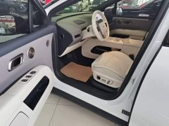 Li Auto i6 Four-Wheel Drive Standard Edition - ფოტო 15