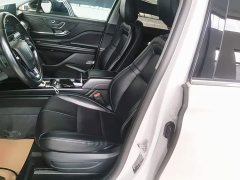 Lincoln Explorer 2.0T Two-Wheel Drive Premium - photo 14