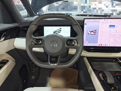Zeekr 009 Six-Seat Executive AWD 108kWh - ფოტო 14