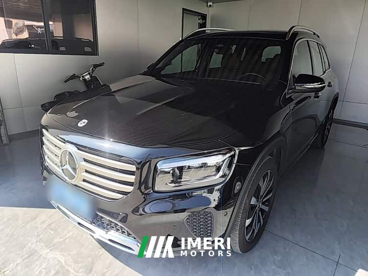 Mercedes-Benz GLB 220 Fashion Edition