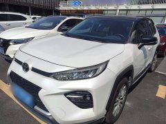 Toyota Vland 2.0L CVT FWD Luxury Plus - фото 1