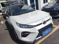 Toyota Vland 2.0L CVT FWD Luxury Plus - фото 3