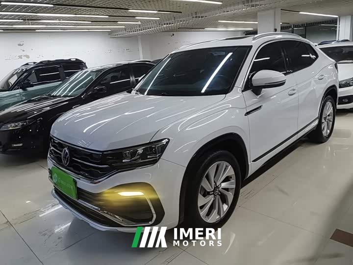 Volkswagen Taos X 330TSI FWD Luxury Smart Connected Edition - car from China