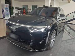 AITO M8 Pure Electric Max Six-Seat Long Range Edition (192-Channel LiDAR) - фото 1