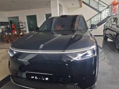 AITO M8 Pure Electric Max Six-Seat Long Range Edition (192-Channel LiDAR) - фото 2