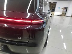 Li Auto L8 Pro - ფოტო 7