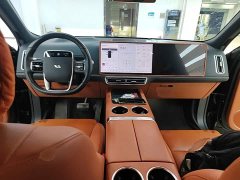 Li Auto L8 Pro - ფოტო 9