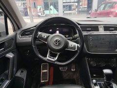 Volkswagen Tiguan L 330TSI Automatic FWD R-Line Comfort Edition - photo 10