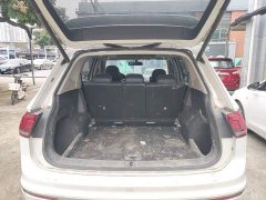 Volkswagen Tiguan L 330TSI Automatic FWD R-Line Comfort Edition - photo 18