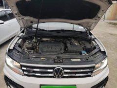 Volkswagen Tiguan L 330TSI Automatic FWD R-Line Comfort Edition - photo 19