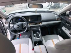 Dongfeng Fengshen E70 Facelift III 500 Super Comfort Edition - ფოტო 9