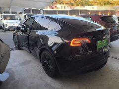 Tesla Model Y Rear-Wheel Drive - photo 4