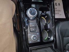 Ford Explorer EcoBoost 285 AWD Titanium 6-Seater - ფოტო 13