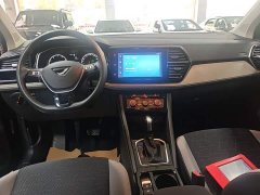 Volkswagen Jetta VS5 280TSI Automatic Pioneer Edition - ფოტო 9