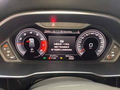 Audi Q3 40 TFSI Sport Dynamic - ფოტო 11