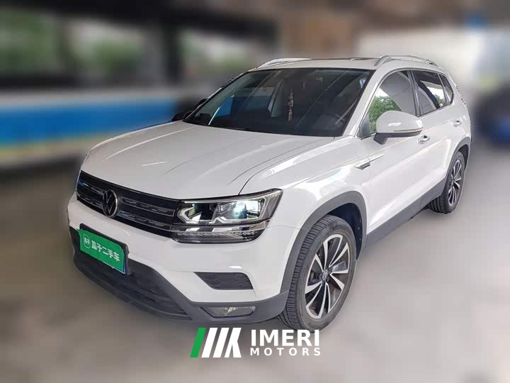 Volkswagen Touareg 280TSI FWD Luxury Edition - car from China