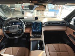 NIO ES8 580KM Six-Seater - photo 9