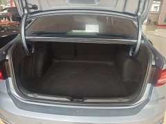 Volkswagen Lavida 1.5L Automatic Five Million Edition - ფოტო 18
