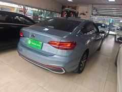 Volkswagen Lavida 1.5L Automatic Five Million Edition - ფოტო 6