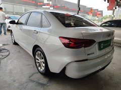 Chevrolet Cruze 1.5L Dual-Clutch Deluxe Edition - photo 4