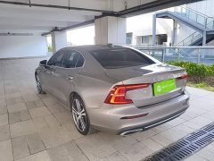 Volvo S60 T4 Intelligent Luxury Edition - ფოტო 4