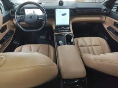 NIO ES8 580KM Six-Seater - ფოტო 9