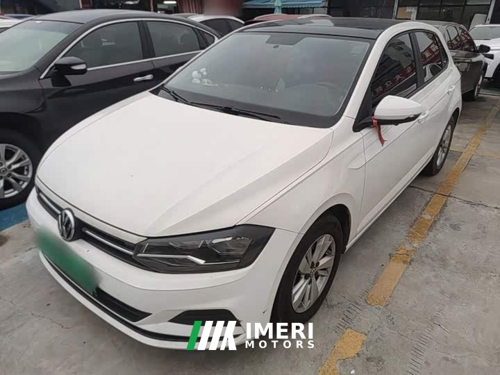 Volkswagen Polo Plus 1.5L Automatic Panoramic Sunroof Comfort Edition
