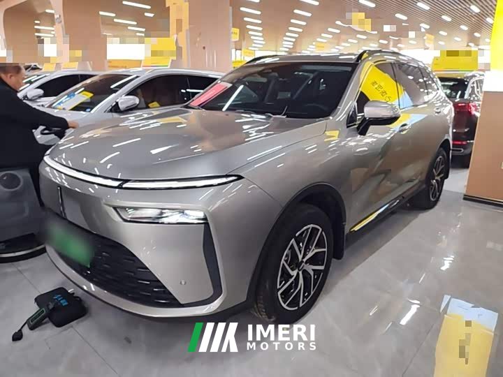 Great Wall DHT-PHEV 1.5T AWD - car from China