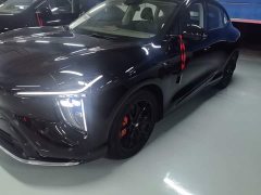 IM Motors Zhiji LS6 Extended Range 66 Max - фото 1