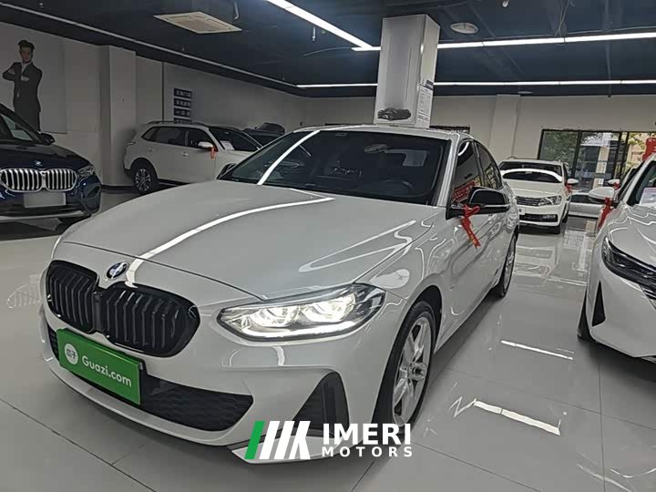 BMW 1 Series Facelift 120i M Sport Night Edition - car from China