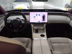 Xiaomi YU7 Four-Wheel Drive Max Edition - ფოტო 9