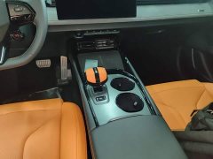 Changan UNI-V Third Generation 2.0T Dynamic Engine Edition - ფოტო 13