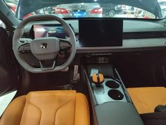 Changan UNI-V Third Generation 2.0T Dynamic Engine Edition - ფოტო 9