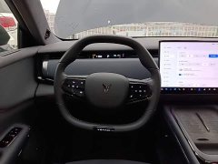 Voyah Lantu Zhiyin Four-Wheel Drive Global Edition - фото 6