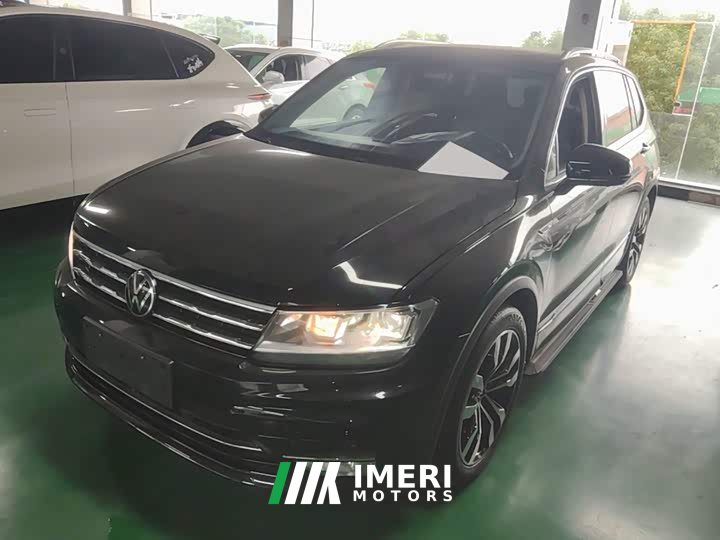 Volkswagen Tiguan L 330TSI Automatic FWD R-Line Comfort Edition - автомобиль из Китая