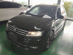 Volkswagen Tiguan L 330TSI Automatic FWD R-Line Comfort Edition - фото 1